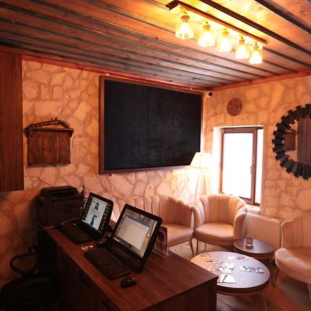 Stone Owl Otel & Restaurant Üçhisar Buitenkant foto