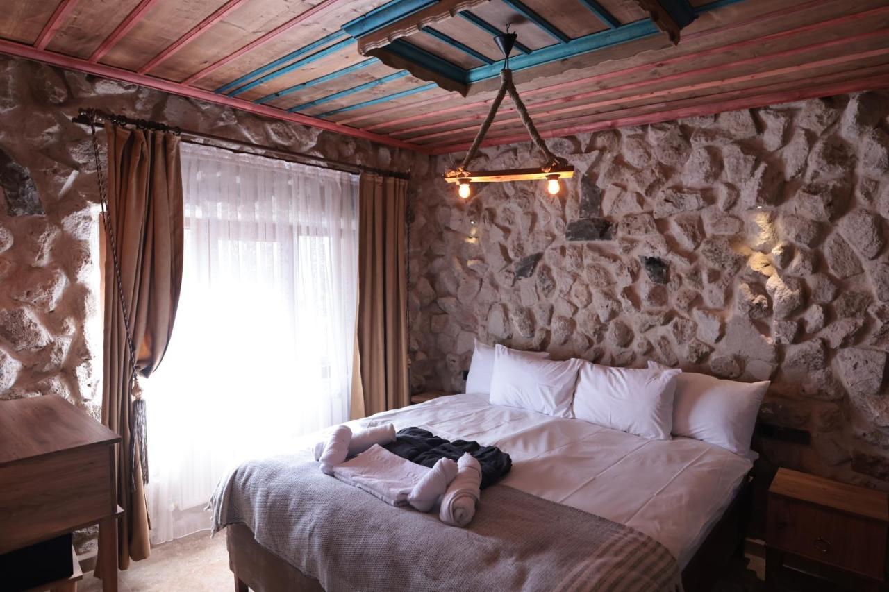 Stone Owl Otel & Restaurant Üçhisar Buitenkant foto