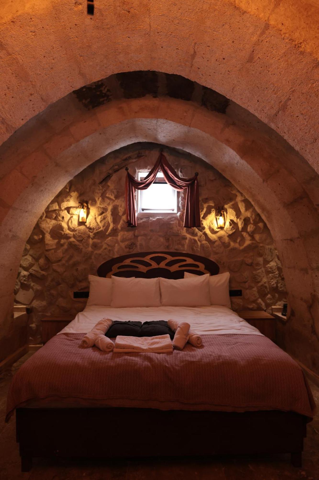 Stone Owl Otel & Restaurant Üçhisar Buitenkant foto